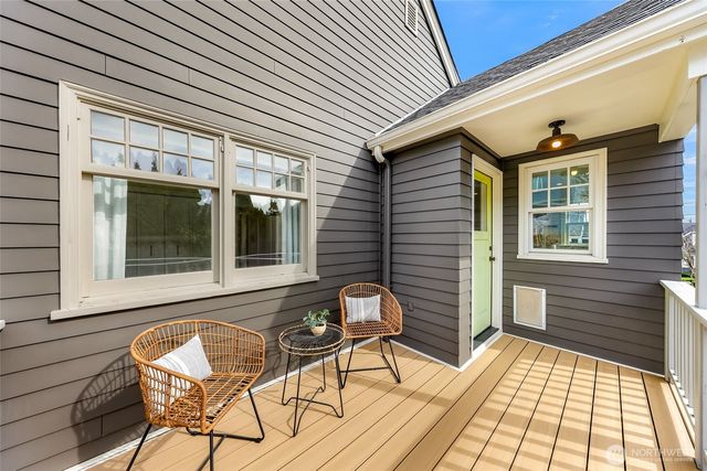 3607 SW Manning Street, Seattle, WA 98126