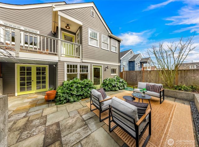 3607 SW Manning Street, Seattle, WA 98126