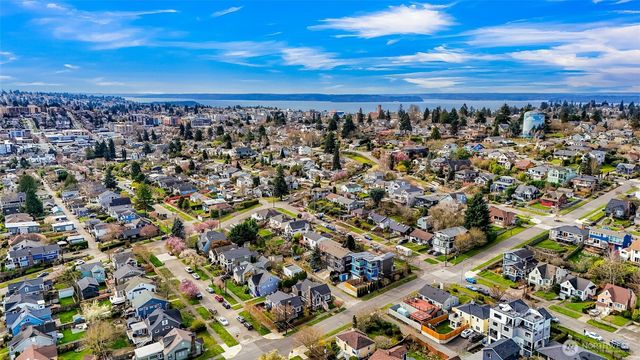 3607 SW Manning Street, Seattle, WA 98126