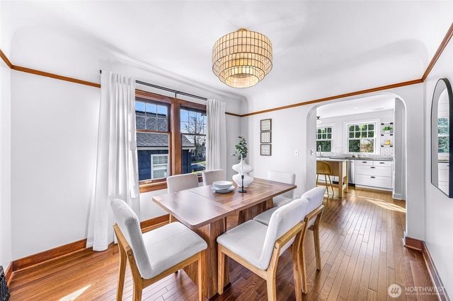 3607 SW Manning Street, Seattle, WA 98126