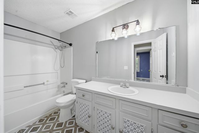164 Thames Valley Court, Irmo, SC 29063