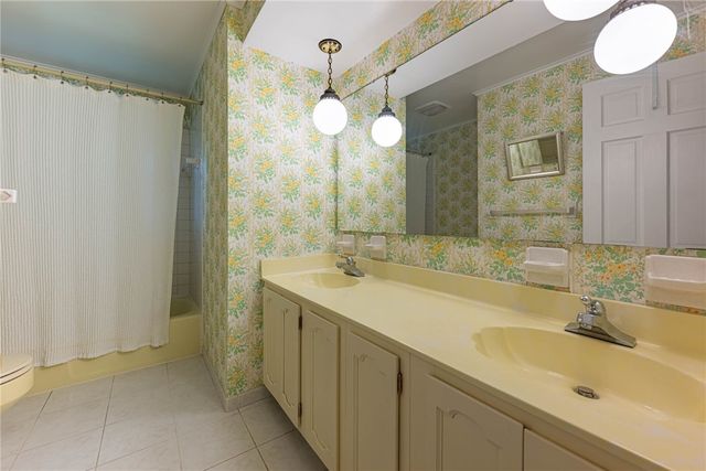 7213 Fawn Willow Court, Miami Twp, OH 45459