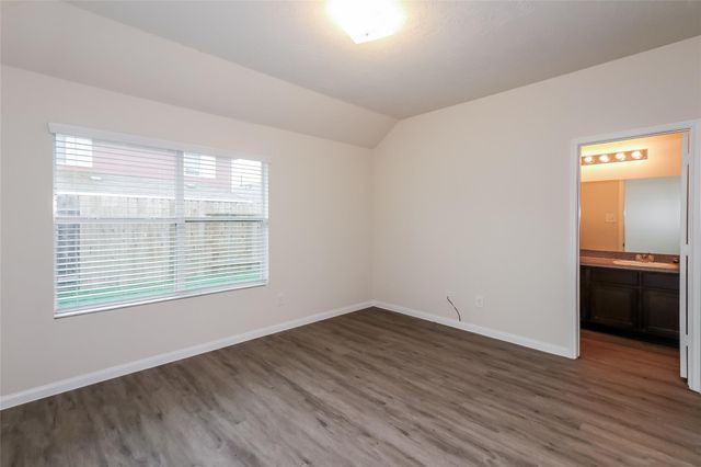 5538 Plantation Forest Drive, Katy, TX 77449