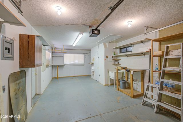 1698 W 15TH Lane, Apache Junction, AZ 85120