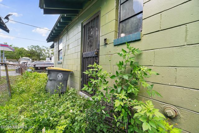 1421 CLEVELAND Street, Jacksonville, FL 32209