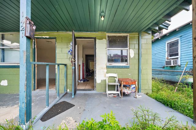 1421 CLEVELAND Street, Jacksonville, FL 32209
