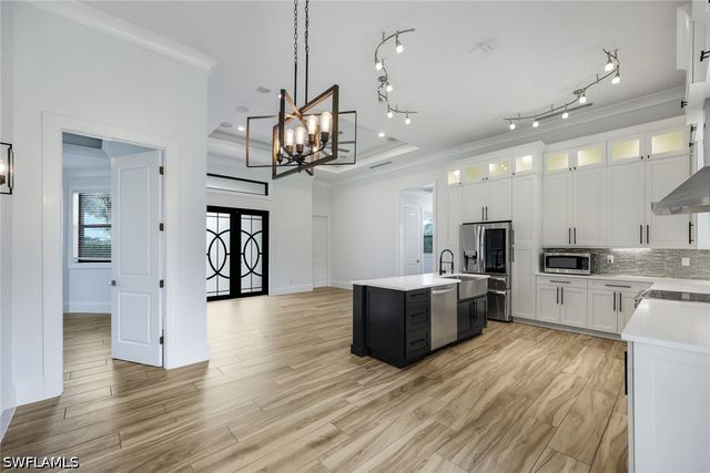 4860 12th ST NE, Naples, FL 34120