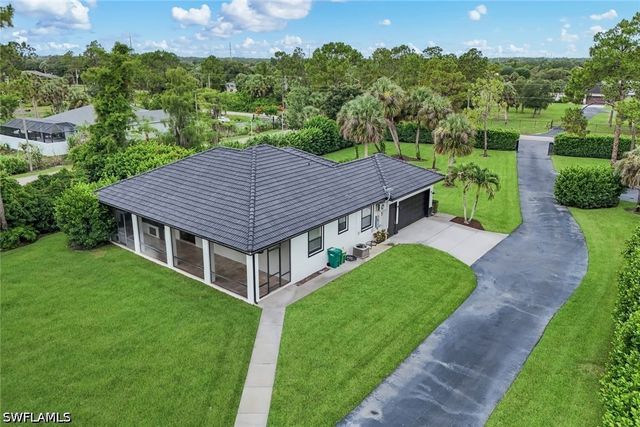 4860 12th ST NE, Naples, FL 34120