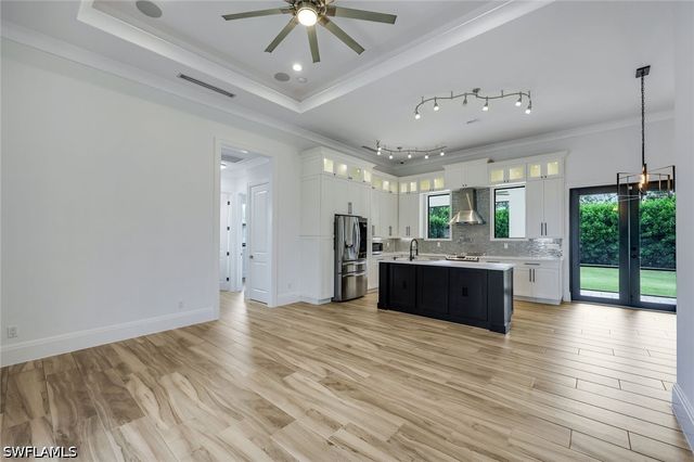 4860 12th ST NE, Naples, FL 34120