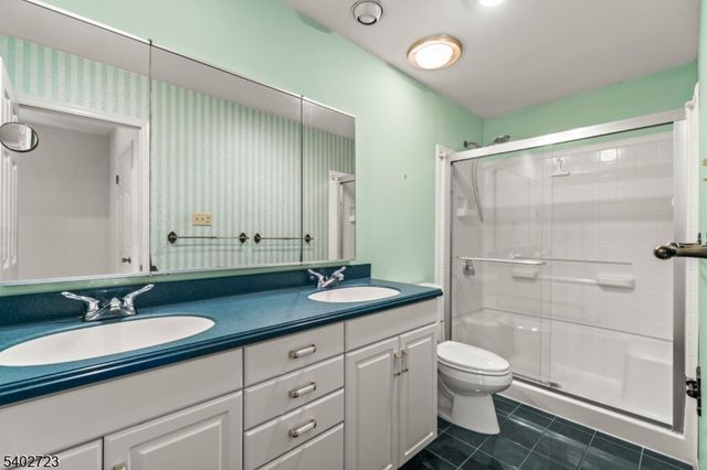 9 Killdeer Dr, Allamuchy Twp., NJ 07840