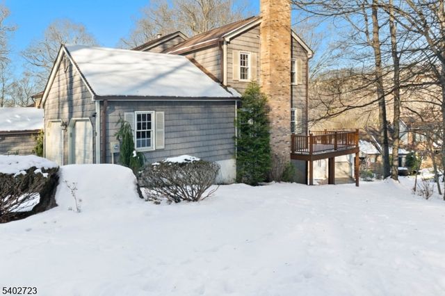 9 Killdeer Dr, Allamuchy Twp., NJ 07840