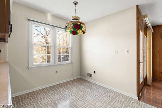 9 Killdeer Dr, Allamuchy Twp., NJ 07840