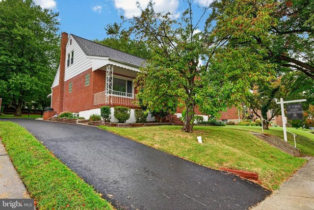 8206 SAGRAMORE RD, Baltimore, MD 21237