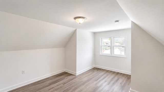 5042 Reading Avenue, East Chicago, IN 46312