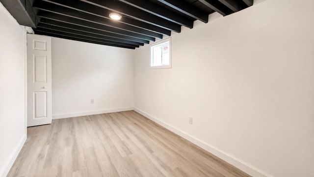 5042 Reading Avenue, East Chicago, IN 46312