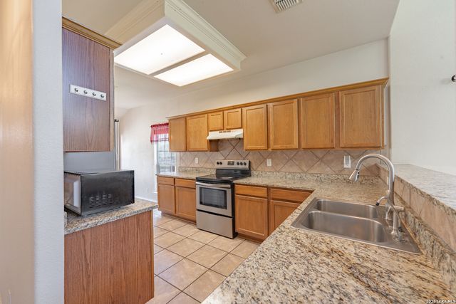 6010 Wood Pass, San Antonio, TX 78249