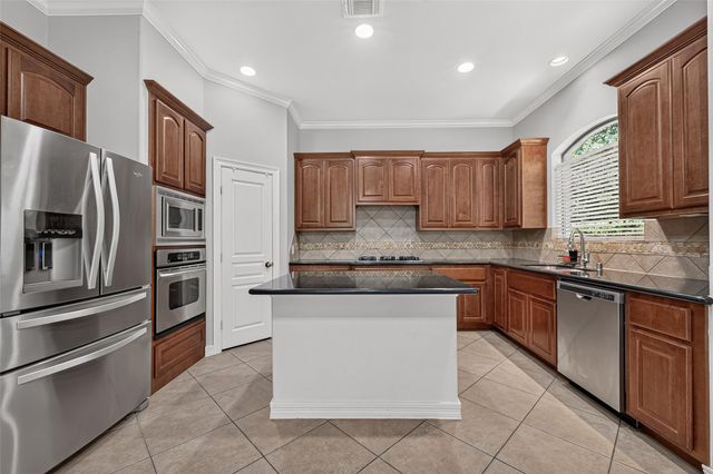 8602 Two Sisters Court, Missouri City, TX 77459