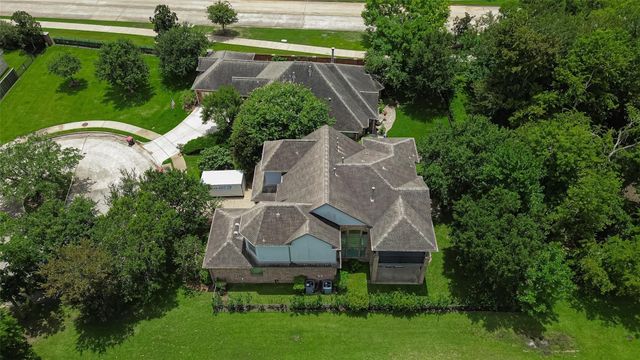 8602 Two Sisters Court, Missouri City, TX 77459