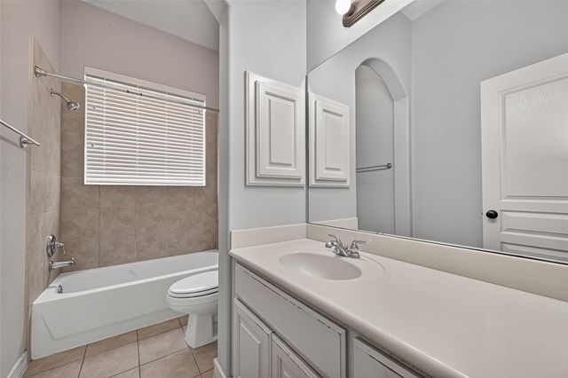 8602 Two Sisters Court, Missouri City, TX 77459
