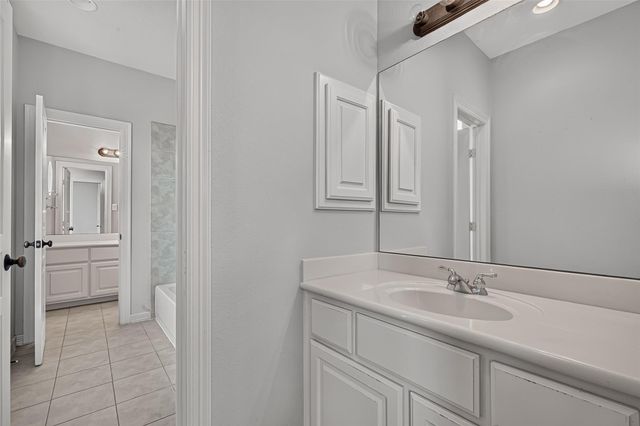 8602 Two Sisters Court, Missouri City, TX 77459