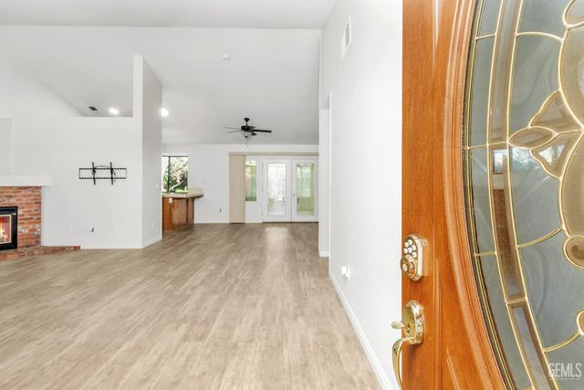 2608 English Oak Drive, Bakersfield, CA 93311