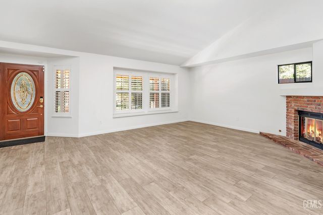 2608 English Oak Drive, Bakersfield, CA 93311