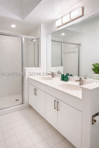 17125 N Bay Rd 3105, Sunny Isles Beach, FL 33160