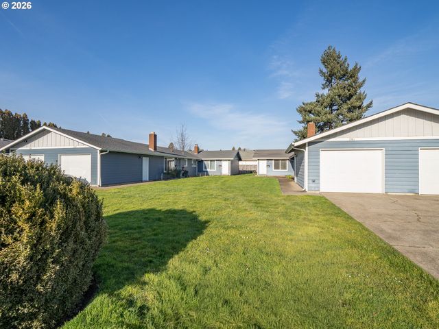 1591 JAMES St, Woodburn, OR 97071