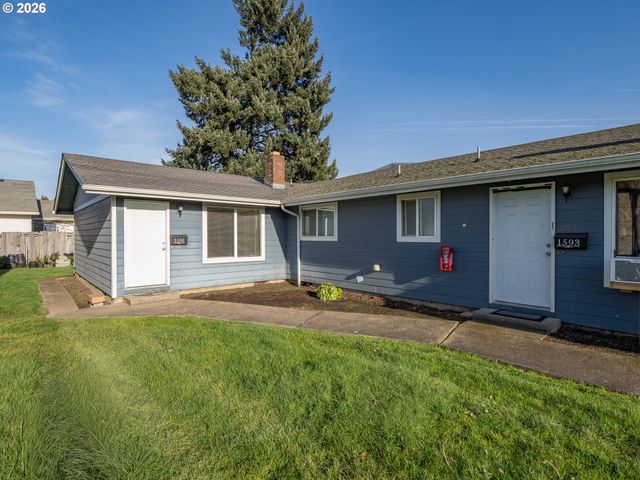 1591 JAMES St, Woodburn, OR 97071