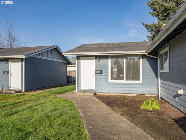 1591 JAMES St, Woodburn, OR 97071