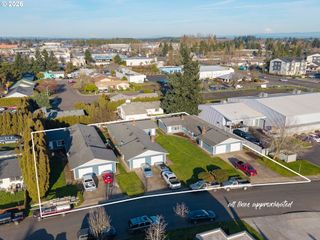 1591 JAMES St, Woodburn, OR 97071