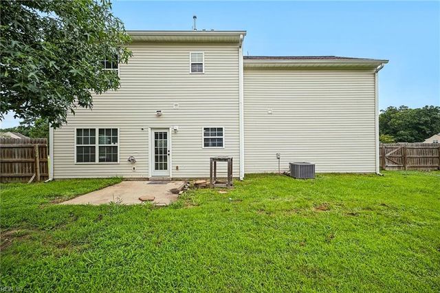 2024 Sweetwood DR, Suffolk, VA 23434