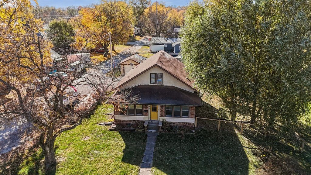 1701 Main Street, Adel, IA 50003