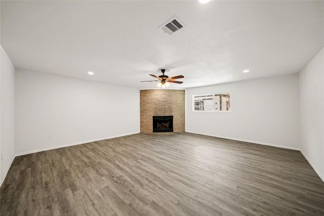 3214 Brea Crest Street A, Houston, TX 77093