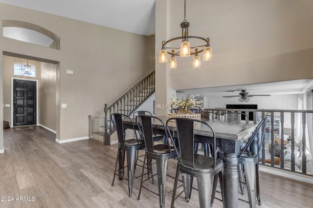 1805 E APPALOOSA Road, Gilbert, AZ 85296