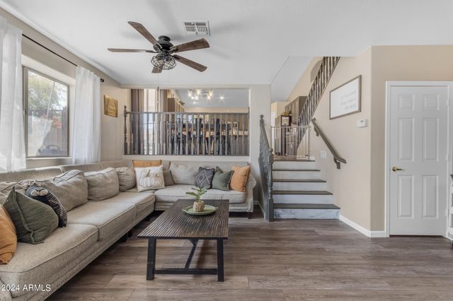 1805 E APPALOOSA Road, Gilbert, AZ 85296