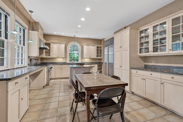 231 Waverley Ave, Newton, MA 02458