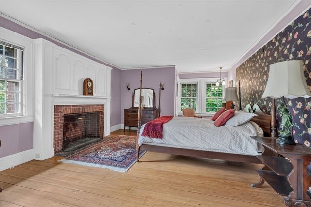231 Waverley Ave, Newton, MA 02458