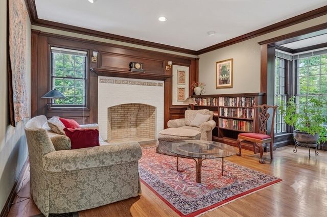 231 Waverley Ave, Newton, MA 02458