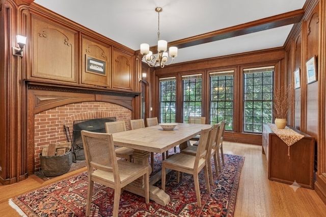 231 Waverley Ave, Newton, MA 02458