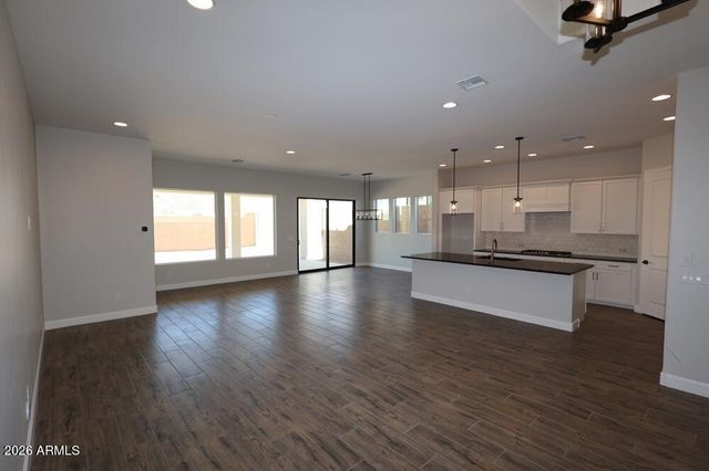 21669 W GLENROSA Avenue, Buckeye, AZ 85396