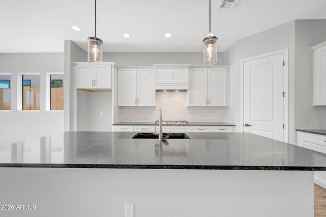 21669 W GLENROSA Avenue, Buckeye, AZ 85396