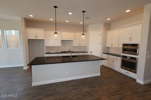 21669 W GLENROSA Avenue, Buckeye, AZ 85396