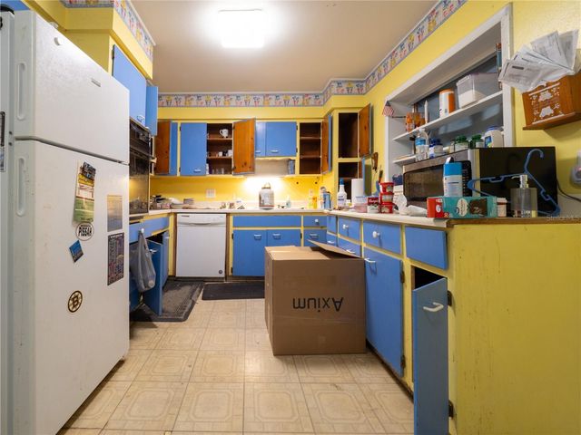 313 BEVERLY BOULEVARD, Brandon, FL 33511