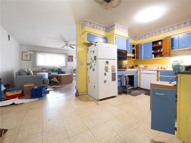 313 BEVERLY BOULEVARD, Brandon, FL 33511