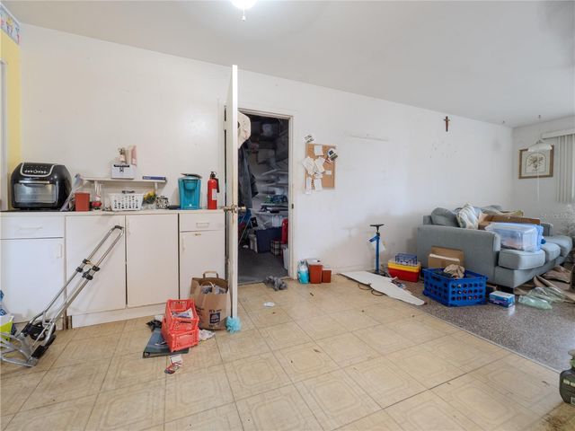 313 BEVERLY BOULEVARD, Brandon, FL 33511