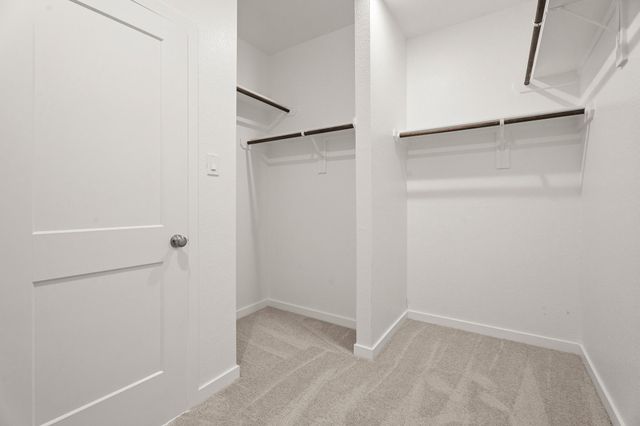 755 Woodhaven Lakes Drive, La Marque, TX 77568