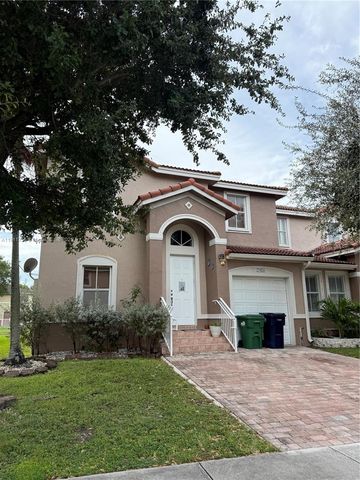 27450 SW 138th Path, Homestead, FL 33032