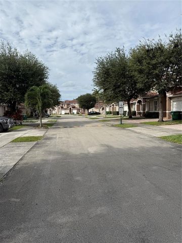 27450 SW 138th Path, Homestead, FL 33032