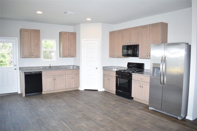 5404 Lomasso DR, Austin, TX 78747